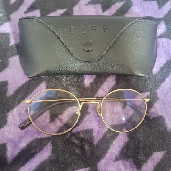 2/$25 Diff eyewear Daisy blue light glasses - Picture 1 of 6